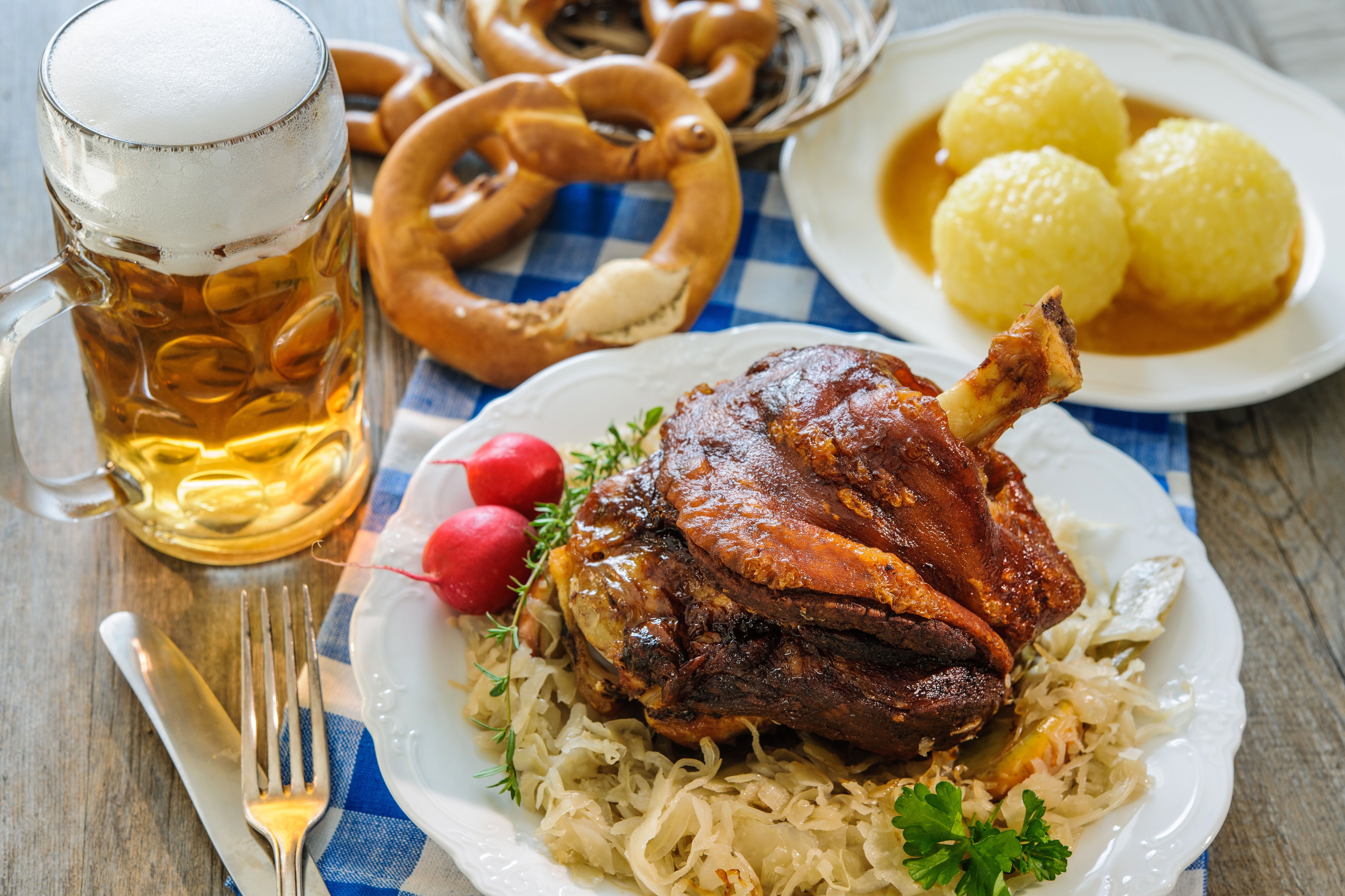 Munich Oktoberfest-shutterstock_475851103.jpg